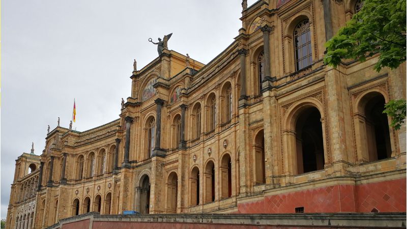 Außenansicht Maximilianeum, Sitz des bayerischen Landtags