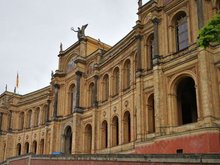 Außenansicht Maximilianeum, Sitz des bayerischen Landtags